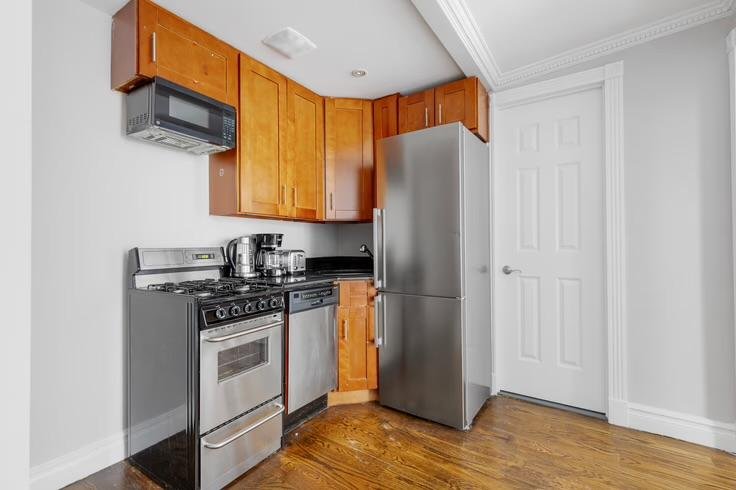 Furnished Two Bedroom Apartment in Brooklyn