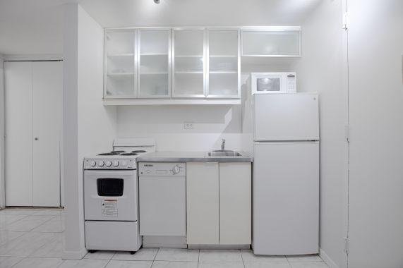 One Bedroom Apartment in Midtown west