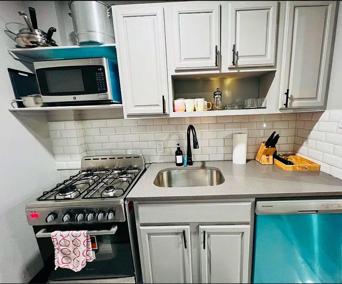 Beautifully Furnished Studio Apartment