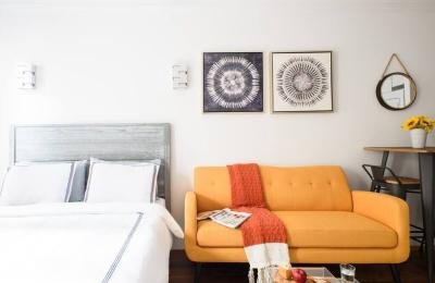 Convenient Studio One Bathroom Apartment