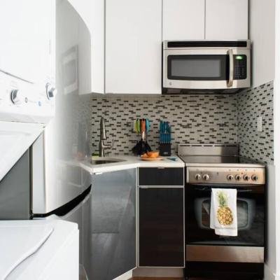 Convenient Studio One Bathroom Apartment