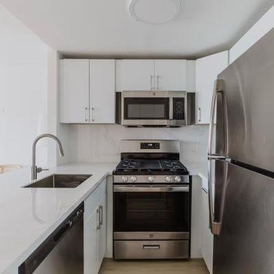 One Bedroom Apartment In Central Park