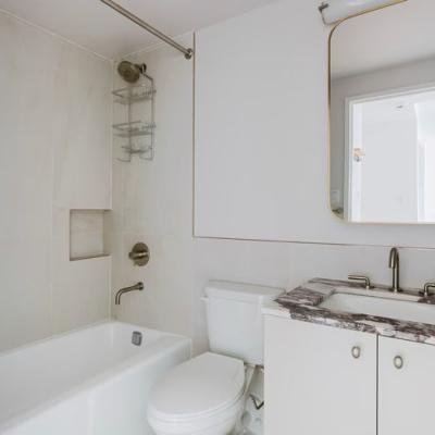 One Bedroom Apartment In Central Park